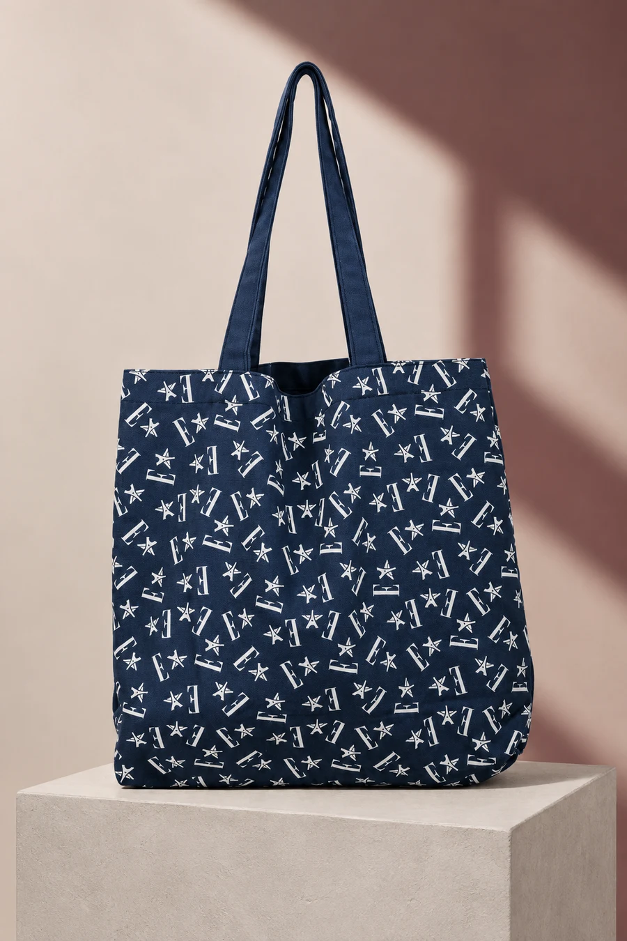 Editorial interpretation of Craft’s bags & everyday carry collection